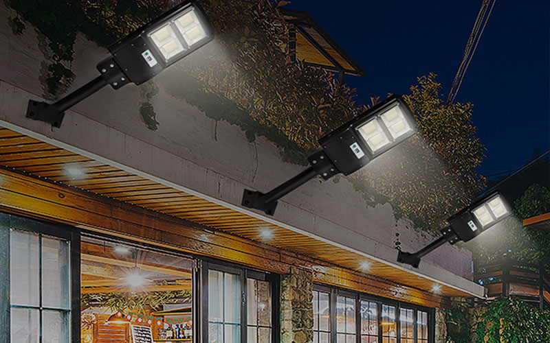 High Efficiency Solar Panel & AAA+ Battery